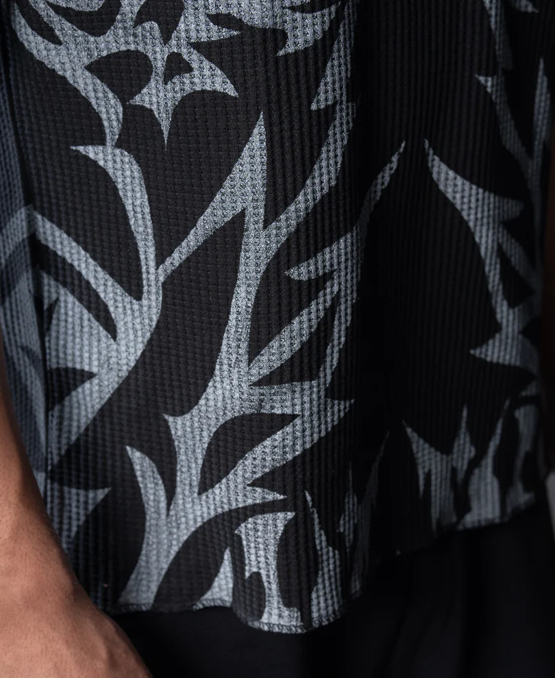 Black Grunge Print Vest - Image 5