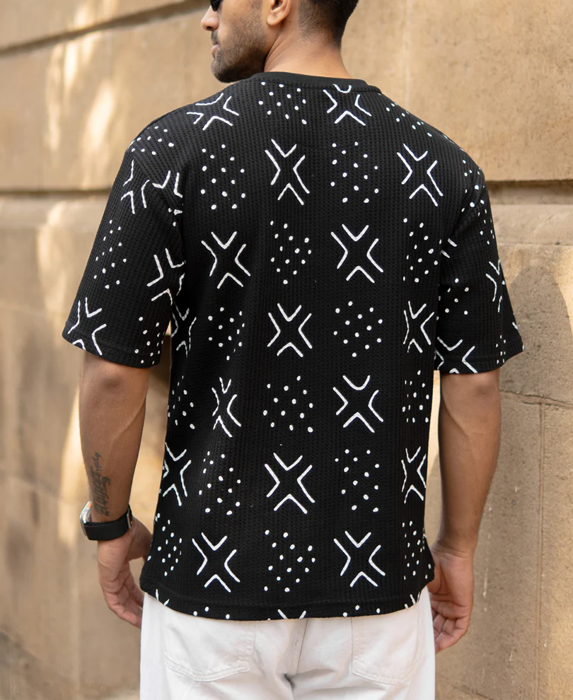Black Structured Printed Henley T-Shirt - Image 5