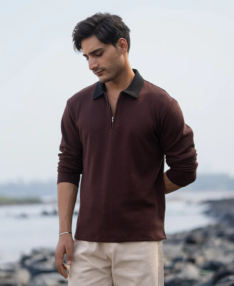 Brown Contrast Collar Structure T-Shirt - Image 3