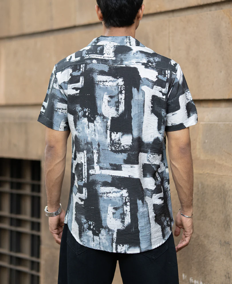 Grey Lightweight Printed Regular Fit Half Sleeves Shirt - Image 5