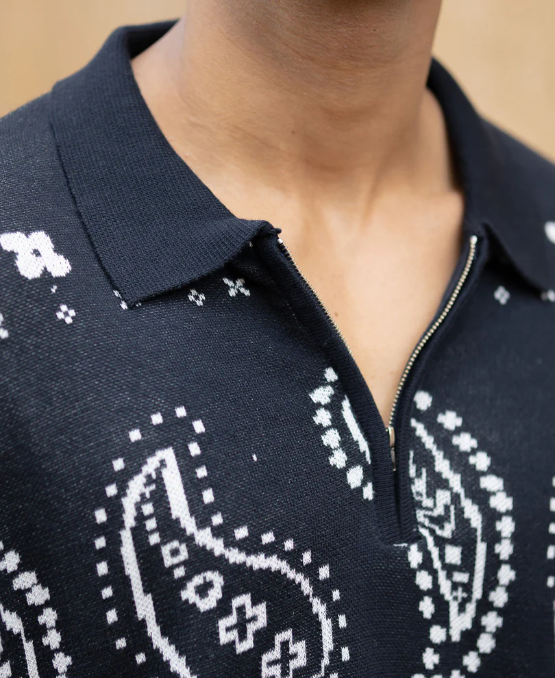 Navy Paisley Jacquard Knit T-Shirt 100% Cotton - Image 4
