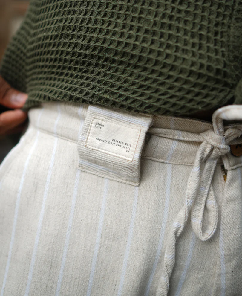 Off White and Beige Baggy Fit Pant - Image 4