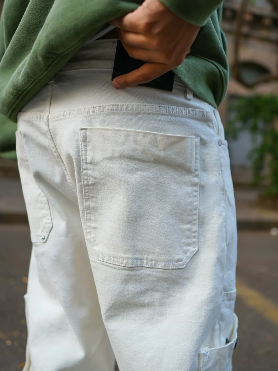 Off White Patch Pockets Denim Jeans 100% Cotton - Image 5