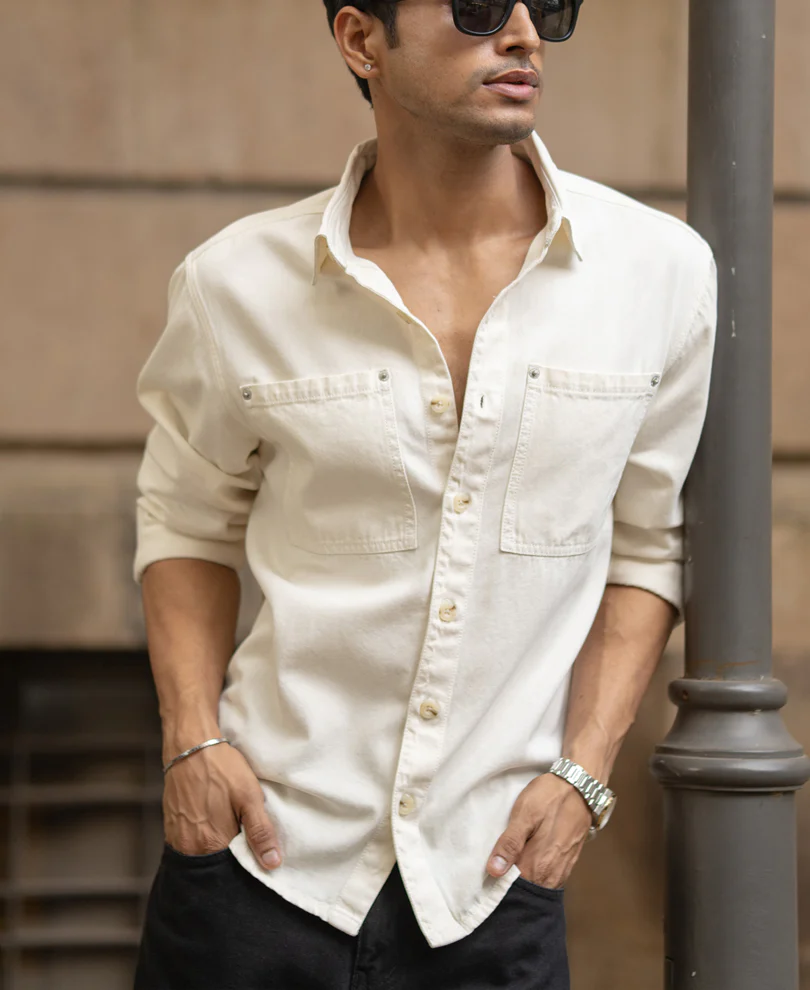Off-White Structured Shirt With Pockets 100% Cotton - Image 2
