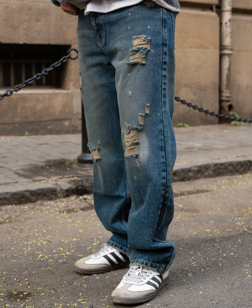 Vintage Blue Distressed Jeans 100% Cotton - Image 3